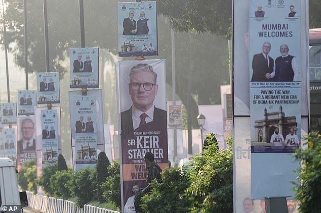 Posterson the streets on Mumbai were put up to welcome the Prime Minister as he arrives