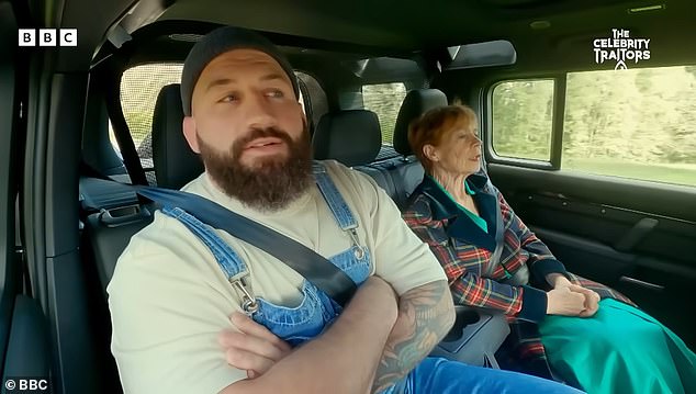 When the cameras aren't rolling, contestants are kept apart at all times. ¿When they¿re not at the castle they¿re on lockdown in individual lodgings.