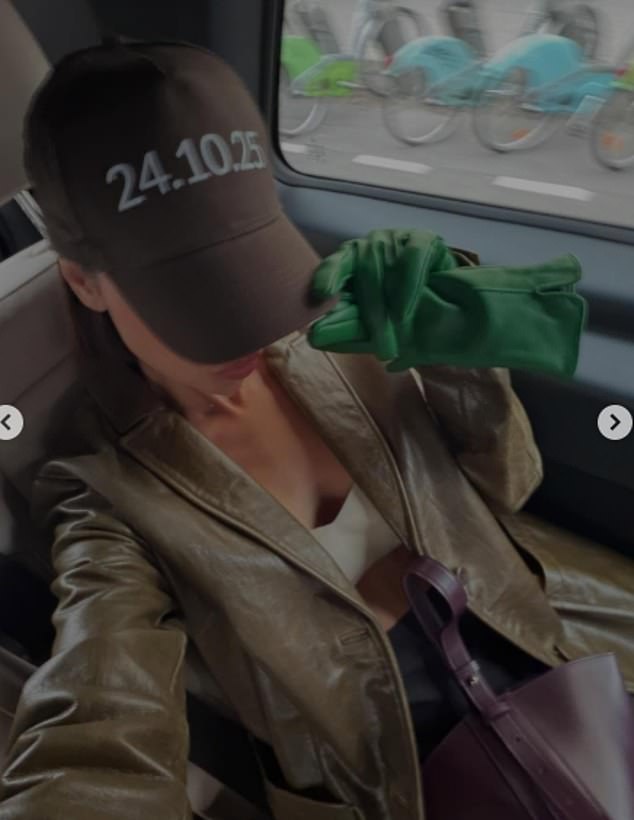 In recent weeks it seems hints towards new music have really accelerated, with Cruz's girlfriend Jackie Apostel also getting in on the froggy games