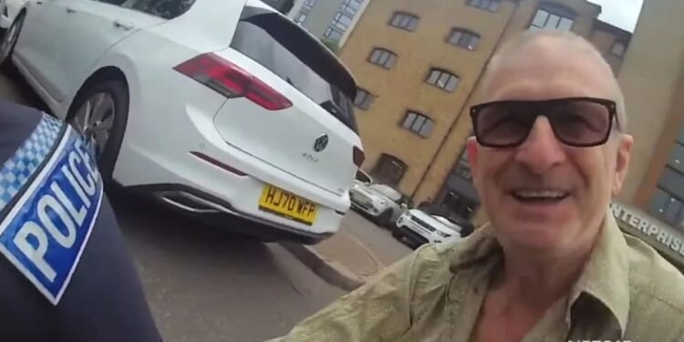 Thief tackled to ground by The Bill legend Reg Hollis in bizarre arrest caught on camera is jailed