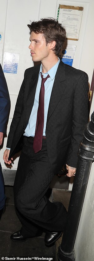 Harper accessorised the outfit with a stunning Van Cleef & Arpels necklace, which is available on the U.S. version of the site for $9,150 (£6,848).