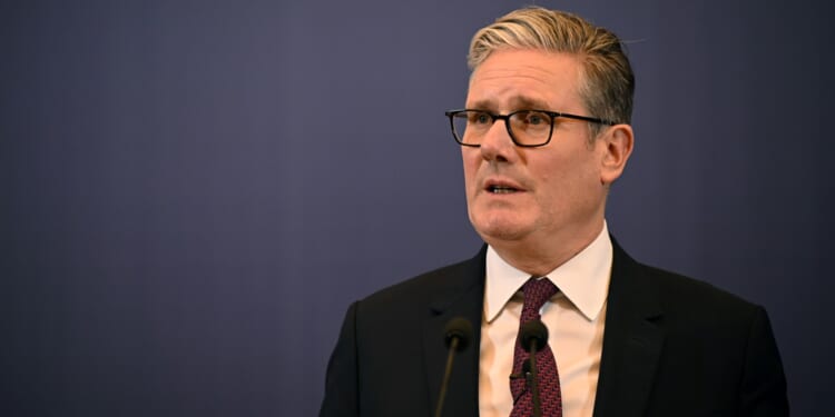 Starmer refuses to back Trump's bid to win Nobel Peace Prize after President said it would be an insult to US if he lost