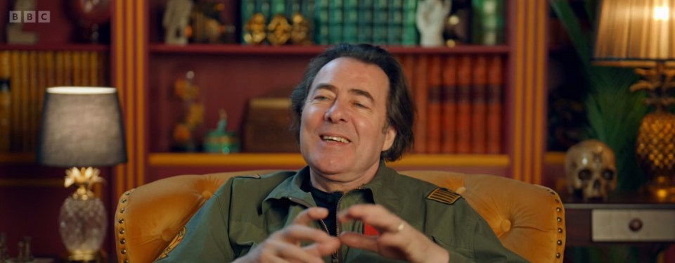 Alan Traitors as a traitor with Jonathan.