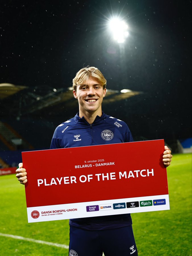 Hojlund holding the "Player of the Match" award after a game.