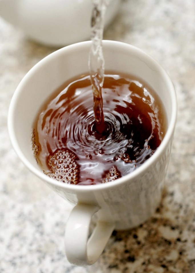 Gen Z are killing off terms like ¿grub,¿ ¿sarnie,¿ and ¿pop¿ ¿ in favour of ¿scran,¿ ¿sub,¿ and ¿soda.¿ A poll of 2,000 adults has revealed how younger adults are driving a generational shift in food language - from breakfast to dinner. Using ¿tea¿ to refer to the evening meal, ¿nosh¿ to talk about food generally, and ¿cuppa¿ for a hot drink are also out of favour among under-29s, along with ¿cuppa¿ and ¿squash.¿ The research commissioned by McDonald¿s UK&I to mark the launch of its new Sausage Sandwich on the Saver Menu found even ¿sandwich¿ is in decline. Photo released 10/10/2025