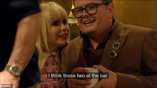 Some friendships have already become strained. Alan Carr ¿murdered¿ his good friend Paloma Faith in episode two by rubbing poison lily on her face