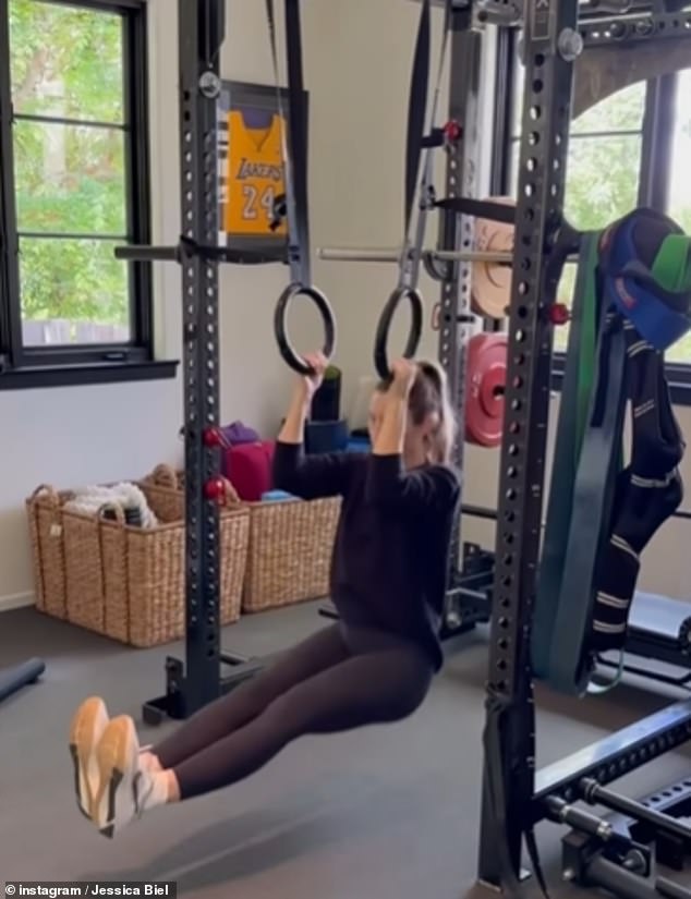 Jessica performed several sets of hip thrusts, Romanian deadlifts, hamstring curls, goblet step through lunges, cable med glute kickbacks, and kettlebell deadbugs in the gym