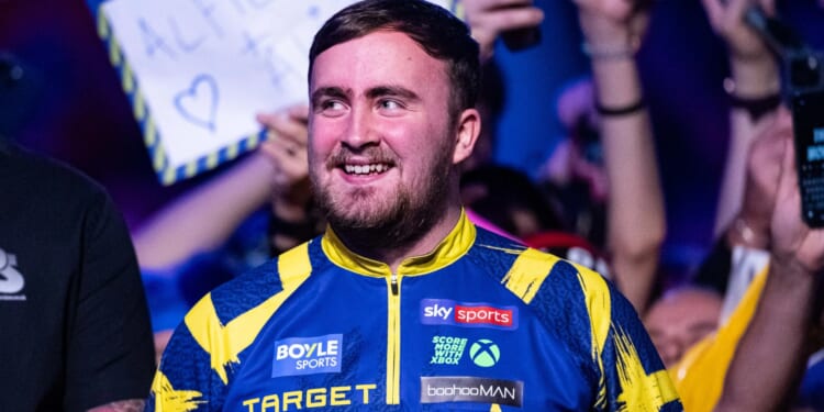 'I definitely owe him one...' - Littler, 18, out for revenge as he books World Grand Prix final showdown vs Humphries