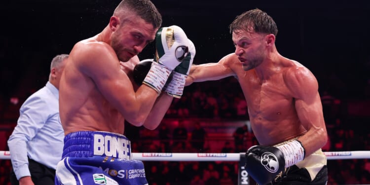 'Needs investigating..' - Fans slam 'RIGGED' and 'absolutely disgraceful' scorecard on Dave Allen vs Makhmudov undercard