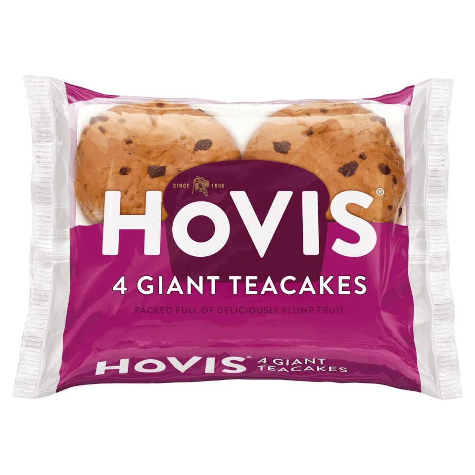 Hovis 4 Giant Teacakes in packaging.