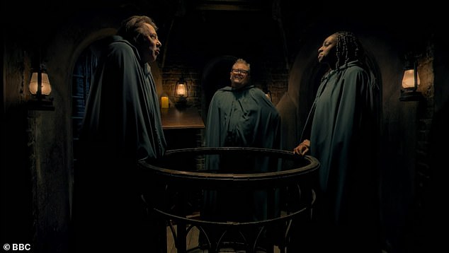 Comedian Alan and his fellow Traitors, chat show host Jonathan Ross and singer Cat Burns, were tasked to 'murder' in plain sight using the pollen of a poison lily