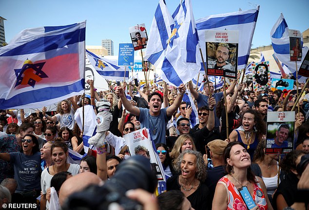 Hostages Square was full of thousands jubilant citizens as the two year war in Gaza nears its end