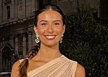 Erling Haaland's girlfriend leaves England Wag stunned with 'incredible' glamorous outfit in Rome