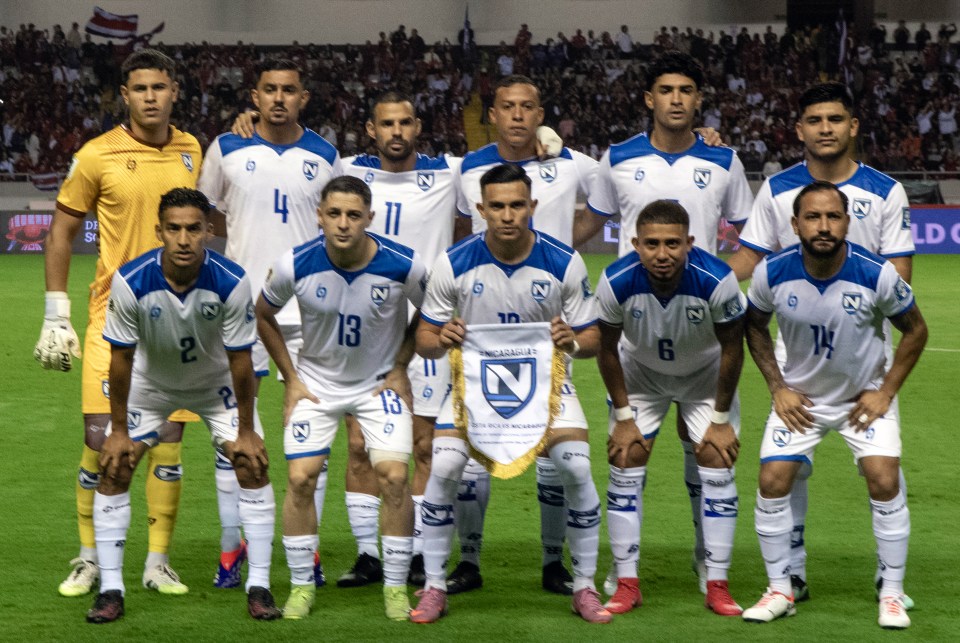 Nicaragua players pose for a team photo.