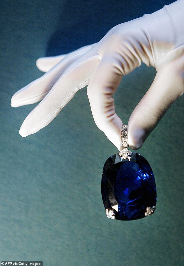 The 478-carat Queen Marie - the biggest sapphire in the world