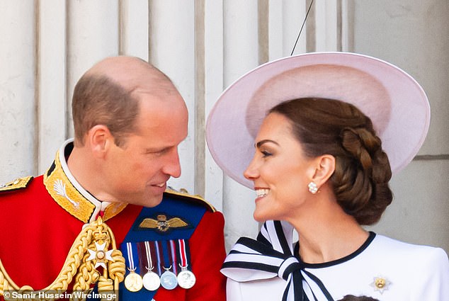 As Kate's first official public appearance since the announcement of her diagnosis earlier that year, a particularly sweet moment captured Kate looking over at her husband with a radiant smile, a sign that despite the difficulties of the last year, they could always rely on each other