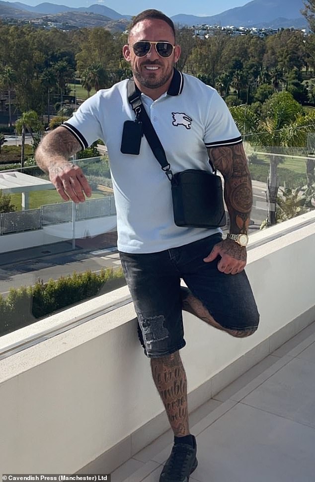 Thomas, 38, was ambushed by three men as he opened his front door in Mossley, Greater Manchester