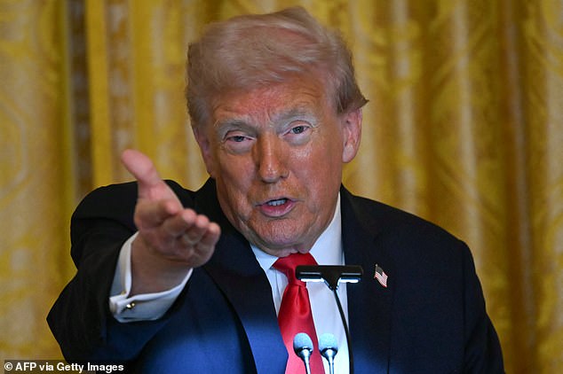 Kimmel referenced recent reporting claiming that Trump saw footage on Fox News of protests in 2020 and thought it was happening in real time