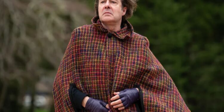 Celeb Traitors fans only just realising Jonathan Ross’s ‘real age’