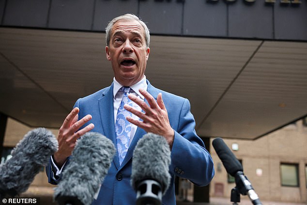 Cummings said the Reform UK leader will succeed if he can build the right team around him