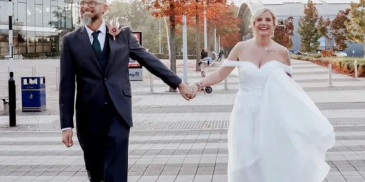 Couple who got together in 'barely believable' circumstances mark wedding with pic where they first met