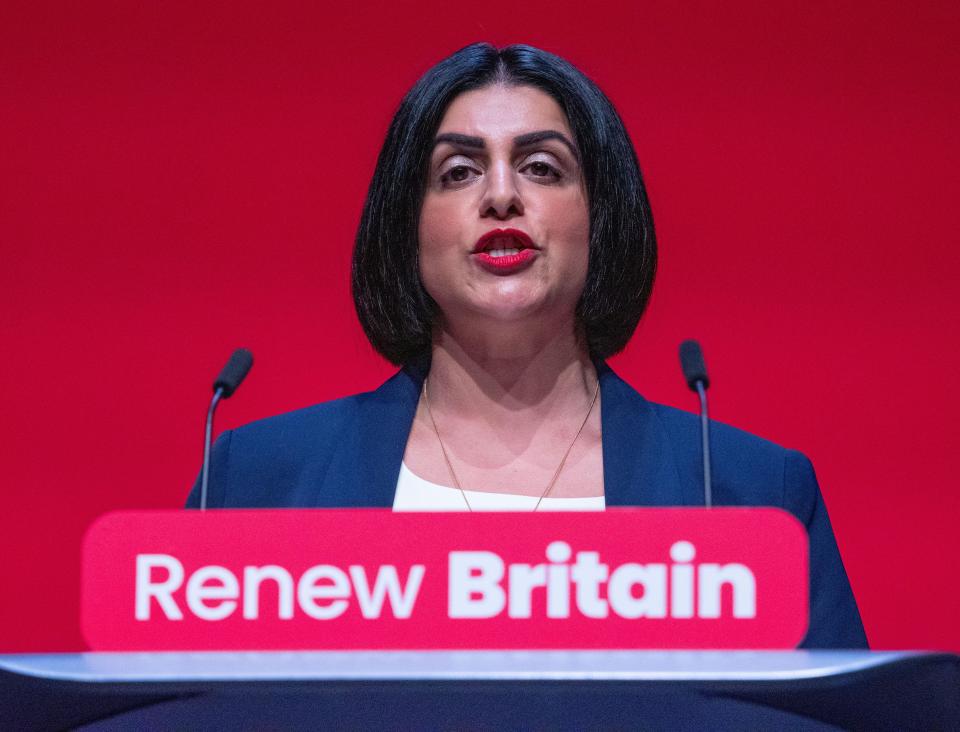 Shabana Mahmood giving a speech at a Labour party conference with the slogan "Renew Britain" visible.