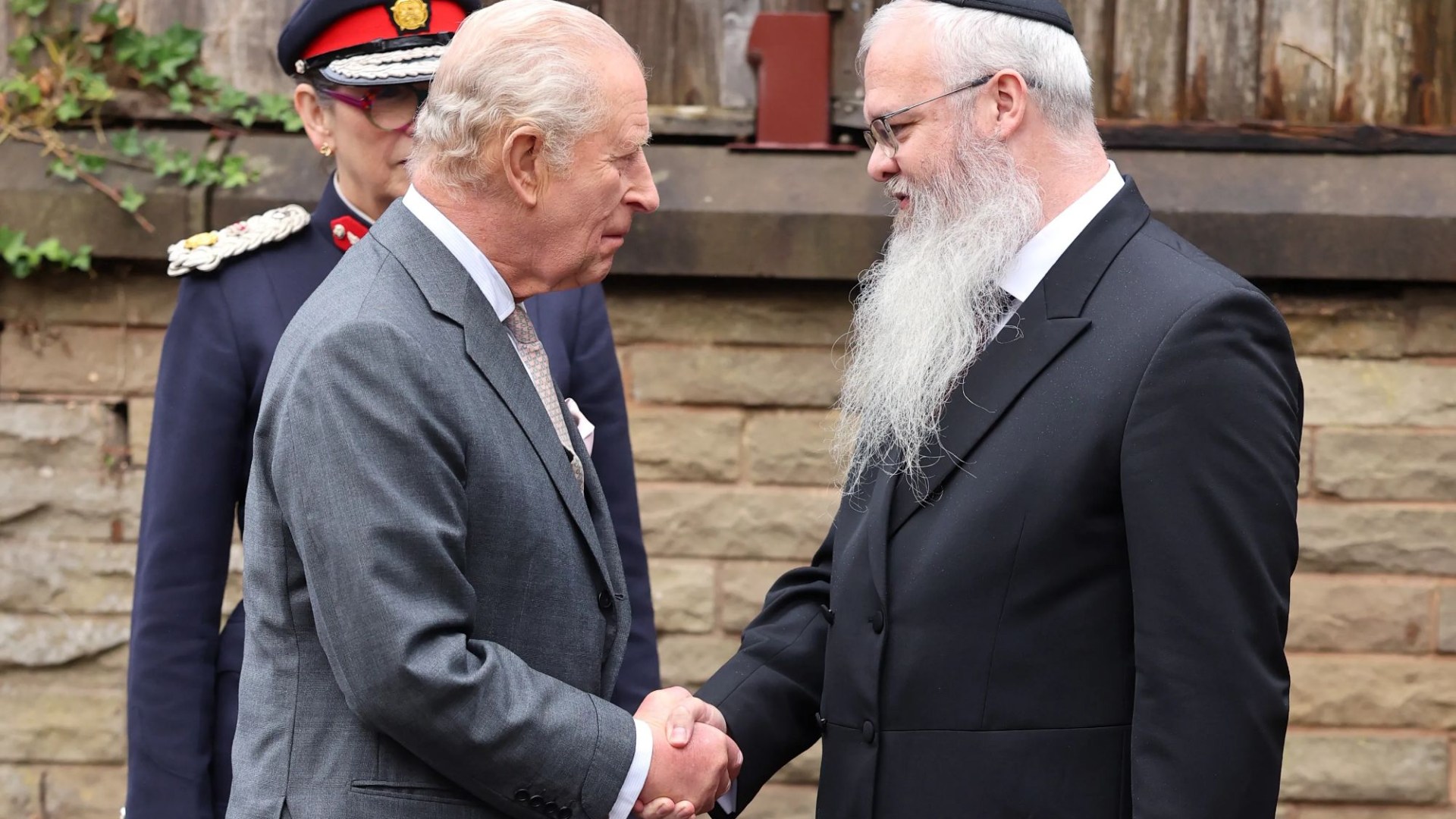 King Charles visits synagogue where terror attack left 2 dead in 1st official engagement since Andrew ditched titles