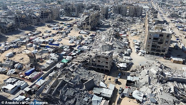 An aerial view shows the extensive destruction in Khan Yunis, Gaza