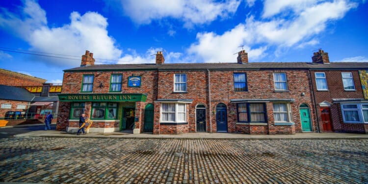 Coronation Street recast character for FIFTH time after actor QUIT