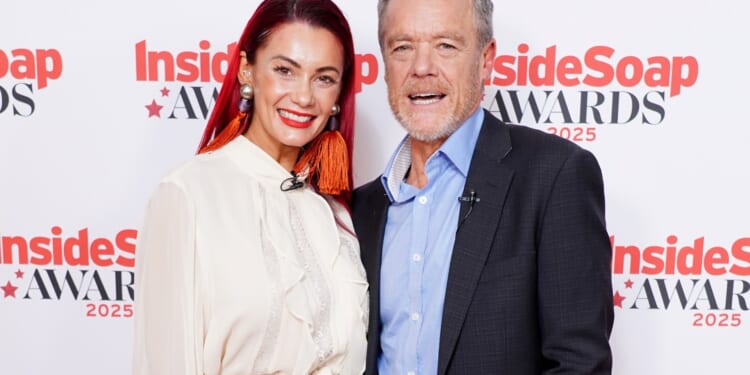 Why did Stefan Dennis pull out of Strictly, and is he being replaced?