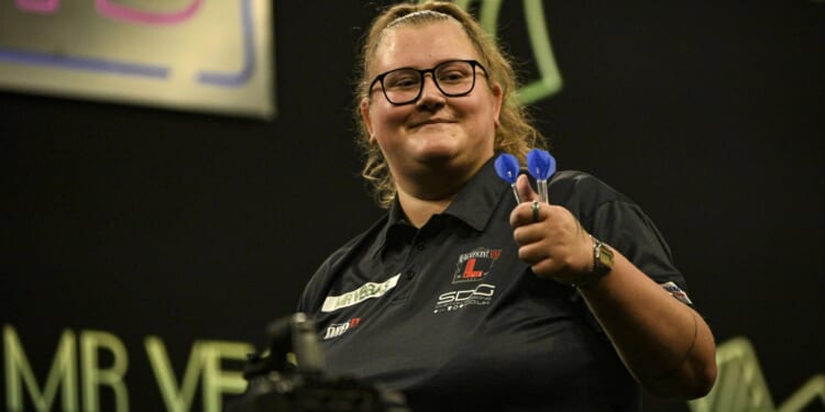 'Beau Greaves better than most lads on PDC Tour... I'm not looking forward to playing her', admits darts icon