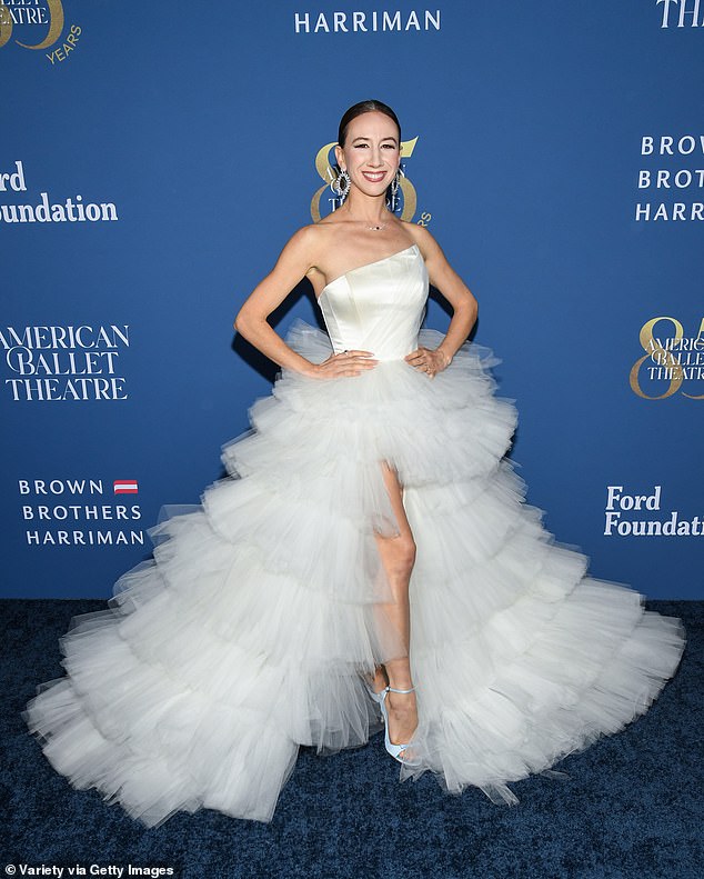 Isabella Boylston, 39, looked every inch the seasoned ballerina in a white tulle gown that resembled a tutu