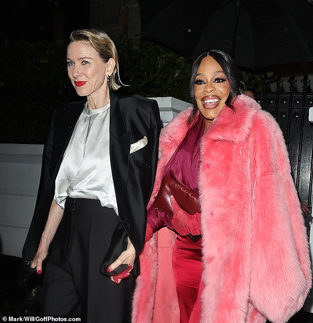 While Niecy wore a bright pink outfit