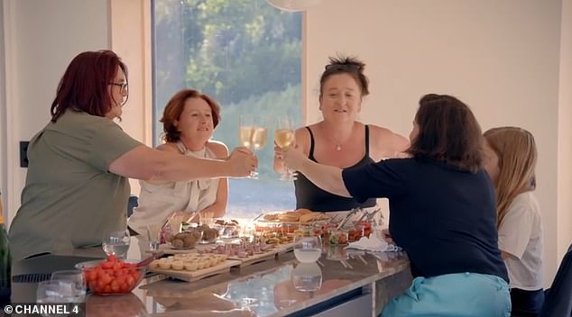 Malene invited over three of Pep's sisters and showed them around the property that she never got to see