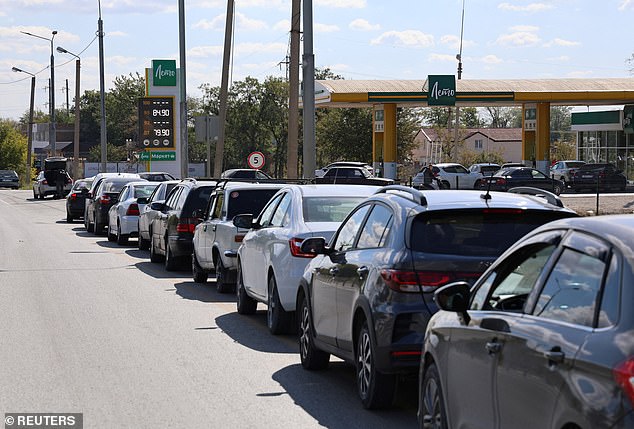 There have been huge queues for fuel in parts of Russia. Companies, however, have denied that there is a shortage and insist the move is only to prevent stockpiling