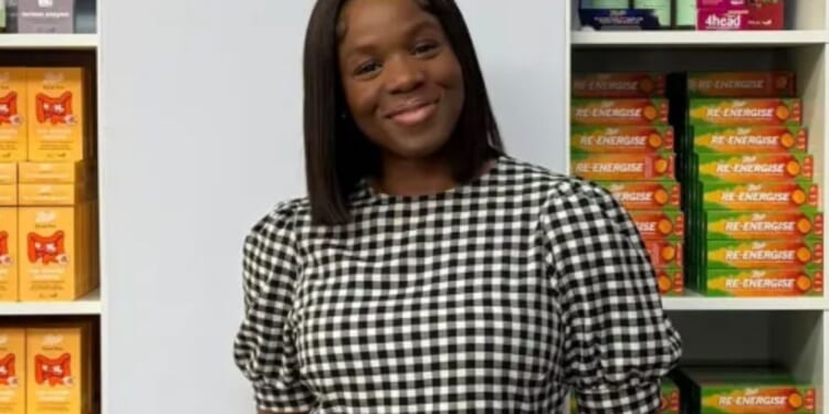 Five top tips to prescribe yourself a new career in a pharmacy as 16,000 jobs set to be available in NHS by 2036