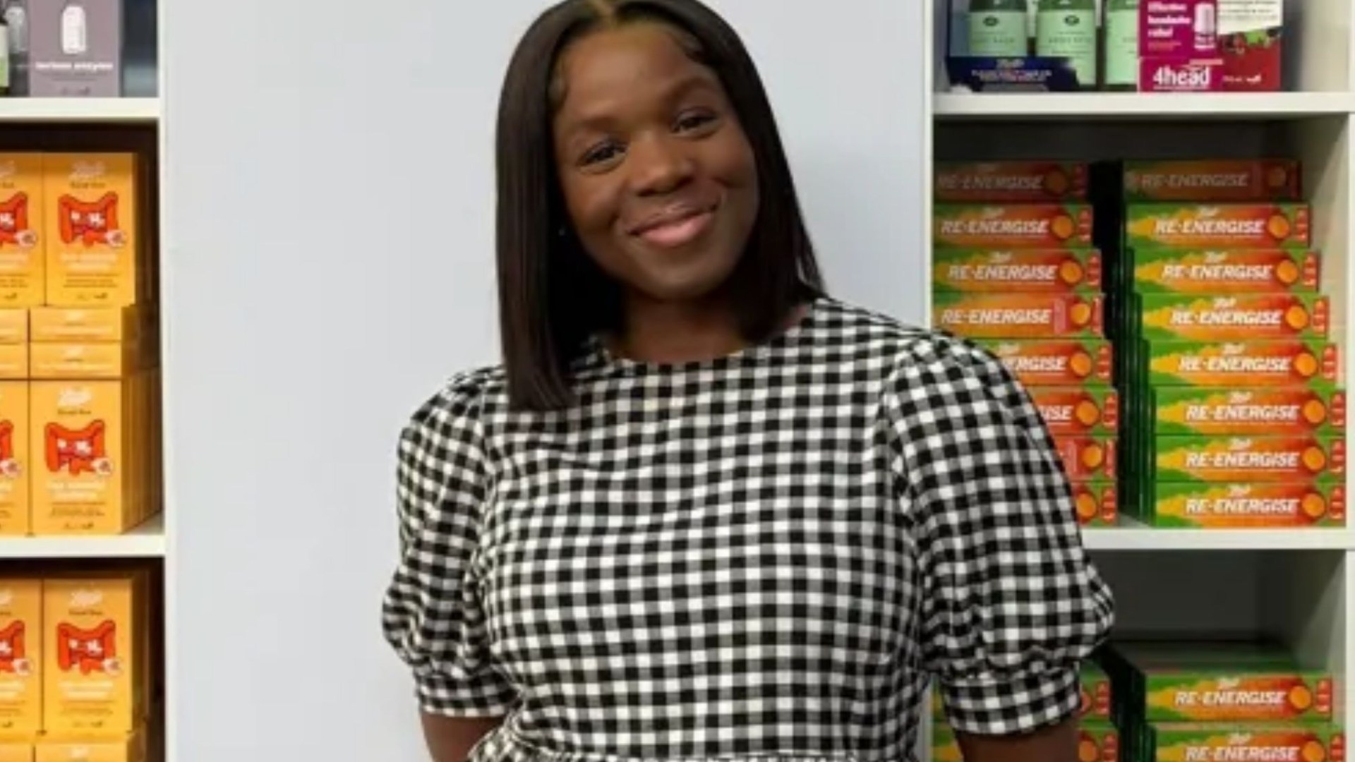 Five top tips to prescribe yourself a new career in a pharmacy as 16,000 jobs set to be available in NHS by 2036