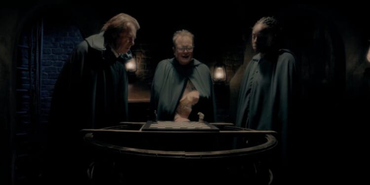 Celebrity Traitors' treacherous trio 'kill off' fan favourite after historic banishment