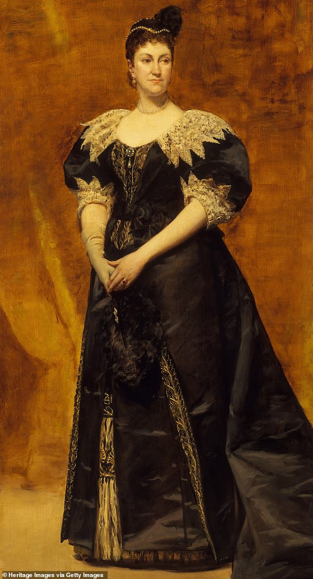 Empress Eugenie's Bow Brooch, was one of the jewels that arrived in Manhattan. It had been bought for Mrs Caroline Astor, the Queen of New York Society