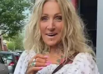 My gran's 72 & my mum's 55 but they both look decades younger