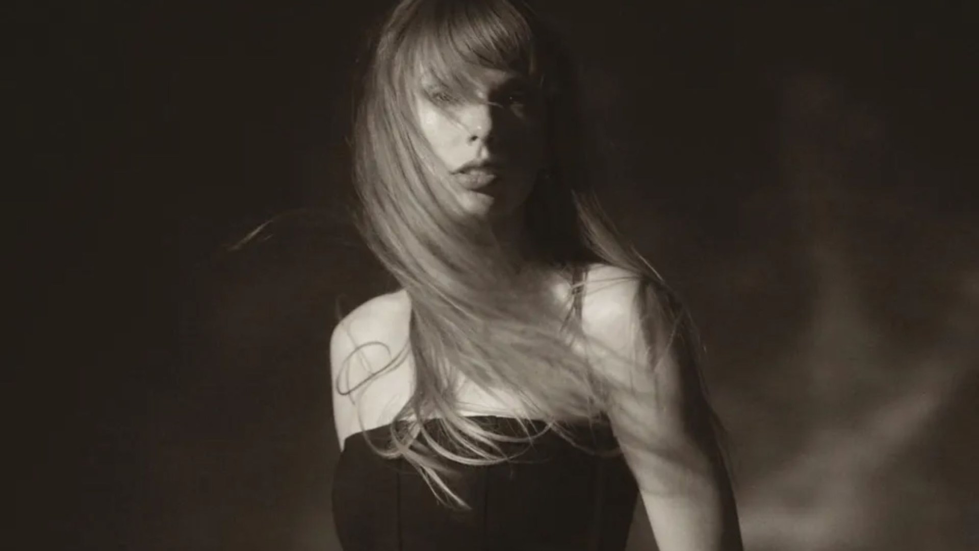 Taylor Swift teases 2026 calendar