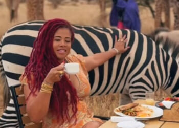 00s singer resurfaces after leaving Hollywood for life on a farm in Kenya with her kids