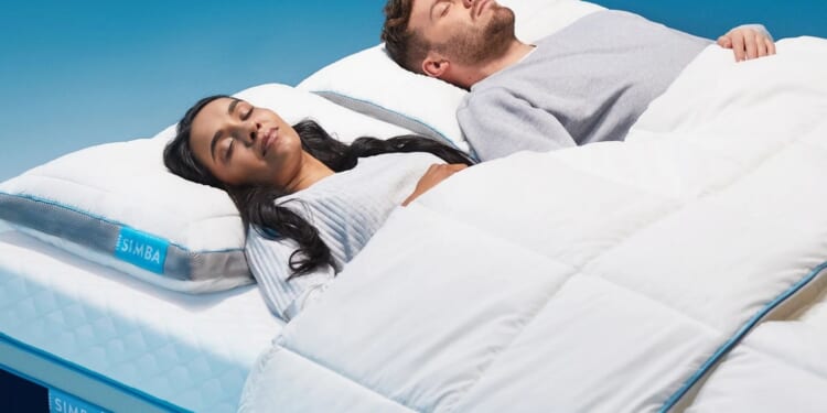 Simba duvet with over 14,000 five-star reviews slashed by £52 off in autumn sale