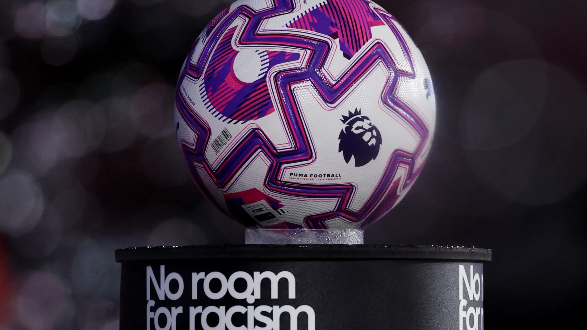 Why is there no Premier League lunchtime kick-off this weekend?