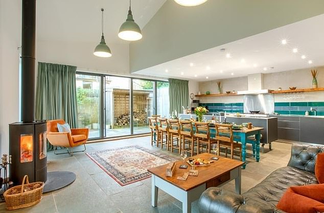 Today, it houses a stylish cafe hat serves garden-to-table food sourced from the estate¿s own produce, paired with wine from its two-acre vineyards