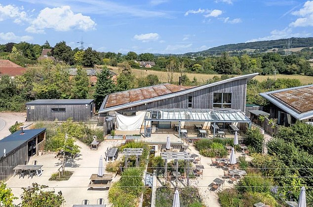 The design of the building was based on the shape of a plough