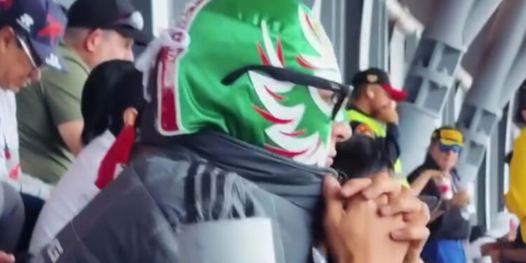 'Someone's borrowing my car' - F1 star puts on brilliant disguise to go undercover at Mexico GP and watch from stand