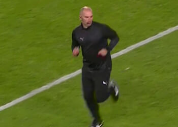 Brentford vs Liverpool second half DELAYED after referee suffers injury and has to be replaced