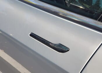 Fears raised over futuristic hidden door handles after 'passengers trapped inside' during emergencies