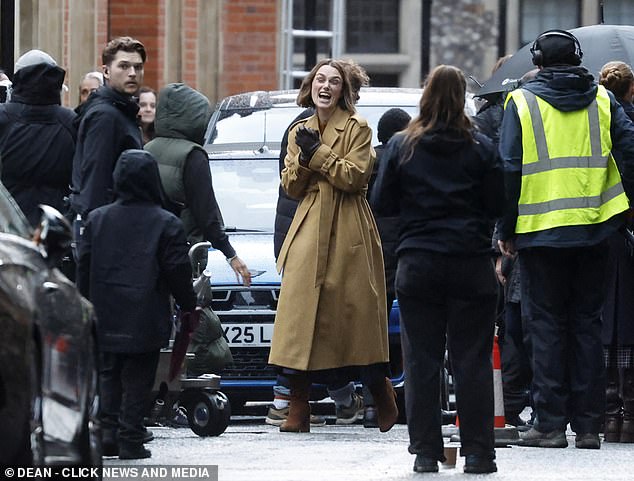 Keira, who plays Helen Webb, was spotted filming scenes for the Black Doves in London